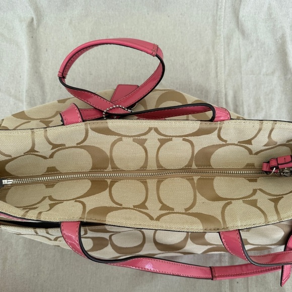 Coach Signature Khaki Canvas & Pink Leather Large Diaper Bag  Tote F19202 - Picture 9 of 16